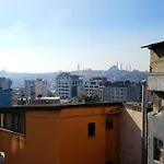 The Apartment Galata Vendégház 4*
